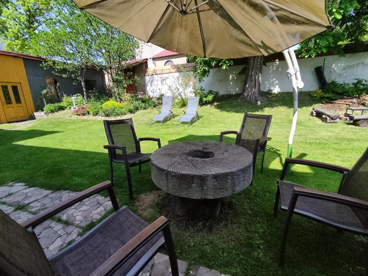 Apartman Utvina Экстерьер фото
